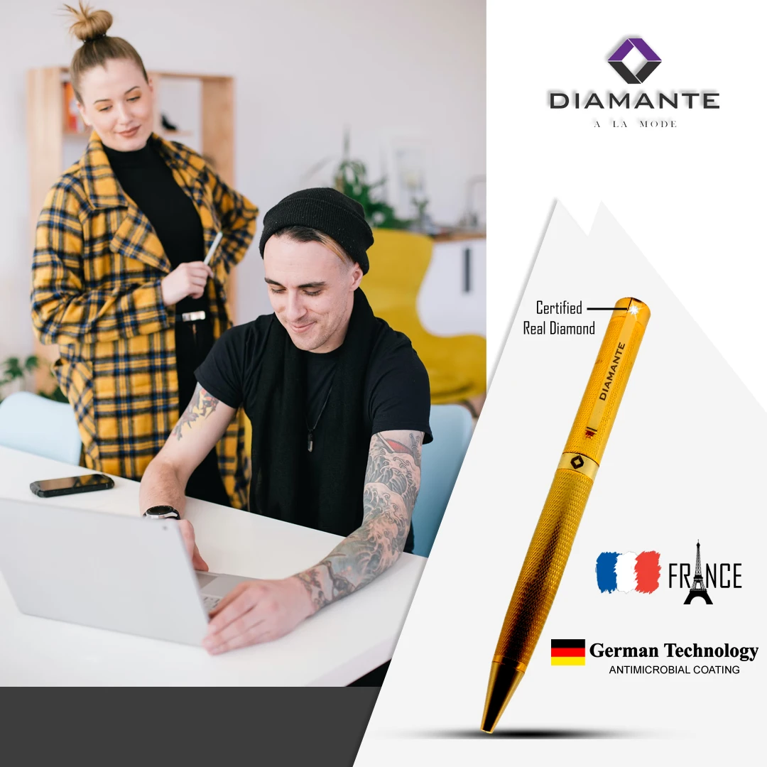 resized_PEN-WITH-MODEL-04